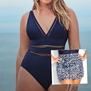 Nwt Lattice Plunge Sexy Cut out Swimsuit One PIece and sarong wrap.